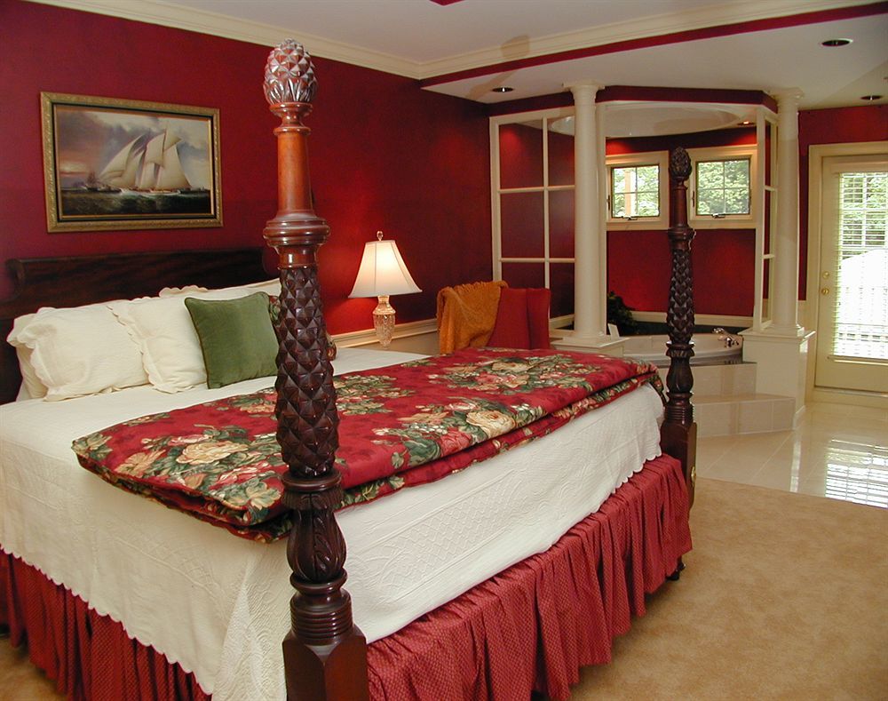 Dan'L Webster Inn And Spa Сэндвич Экстерьер фото